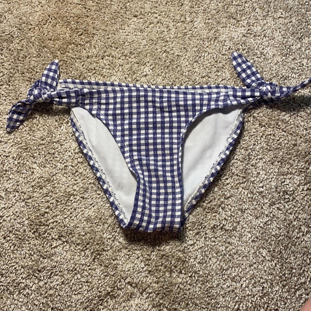 Bikini bottoms